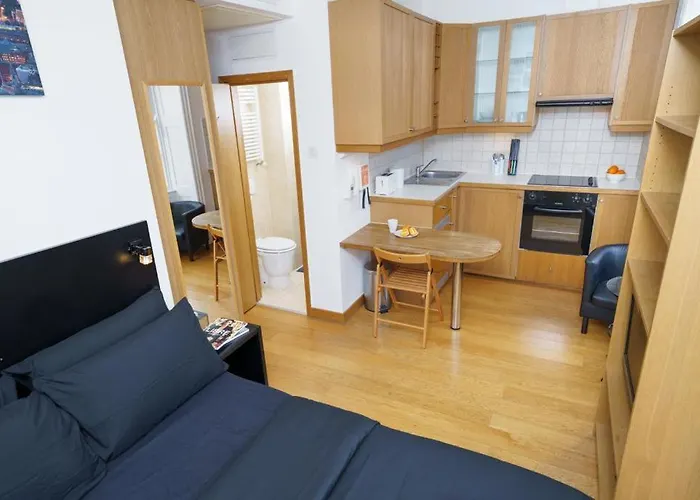 Cosy Next To Gara Bucaresti Nord Appartement